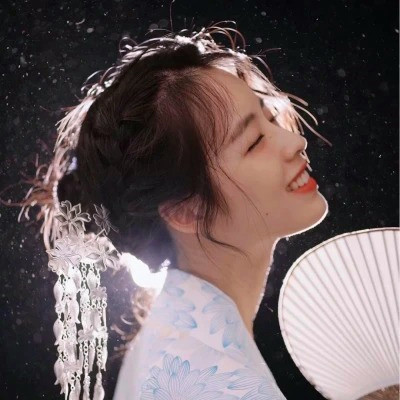 萌萌可爱系女生头像图片