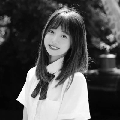 头像女生可爱萌气质黑白真人图片