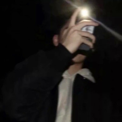 值得长期不换的男生头像图片