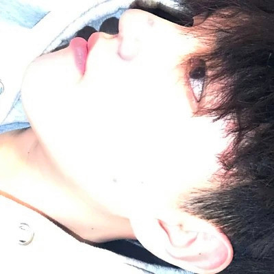 值得长期不换的男生头像图片