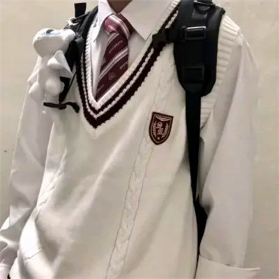 值得长期不换的男生头像图片