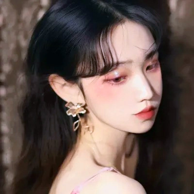 可爱呆萌女生头像图片