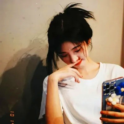 可爱呆萌女生头像图片