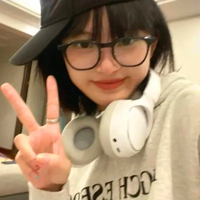 可爱呆萌女生头像图片