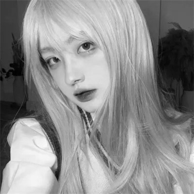黑白头像女生可爱高清图片