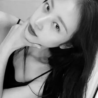 黑白头像女生可爱高清图片