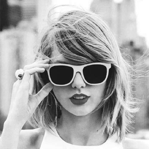 欧美高级感黑白头像