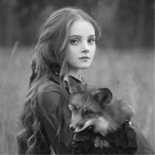 欧美高级感黑白头像