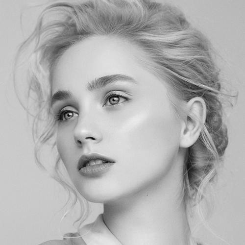 欧美高级感黑白头像