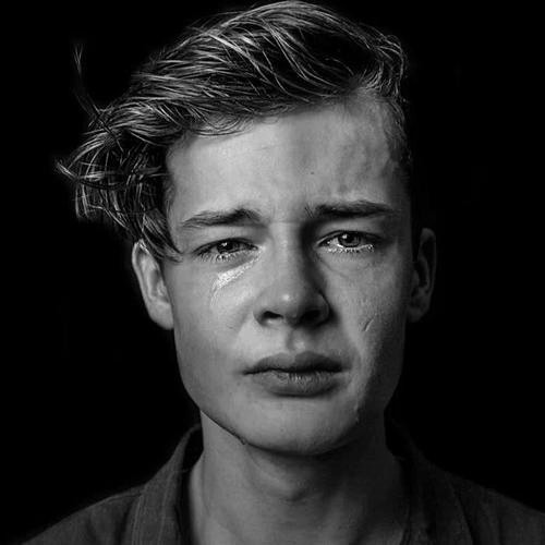 欧美高级感黑白头像