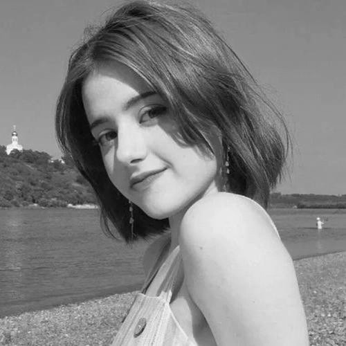 欧美高级感黑白头像