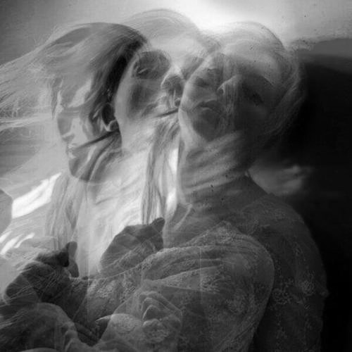 欧美高级感黑白头像