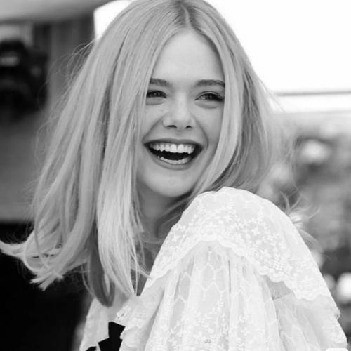 欧美高级感黑白头像