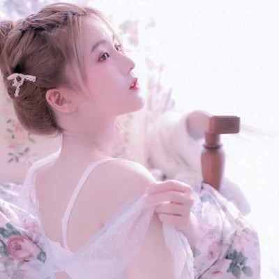 好看的高清女头图片