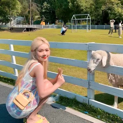 独一无二与众不同头像女生高清图片