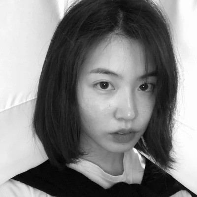 优质女生头像高清黑白图片