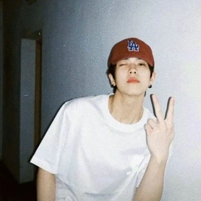 男生头像独一无二与众不同高清图片