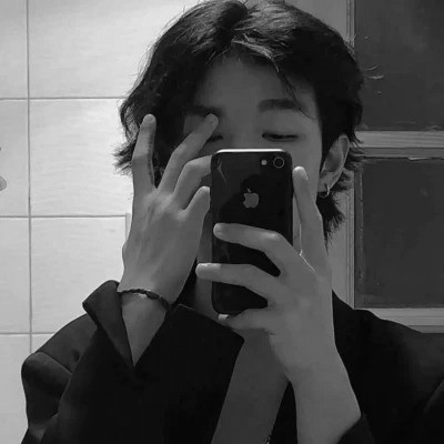 黑白帅气冷酷男生头像图片