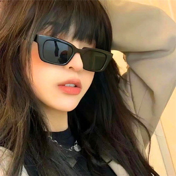 成熟高级女生头像真人高清图片