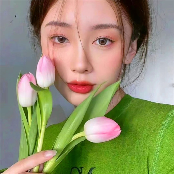 成熟高级女生头像真人高清图片