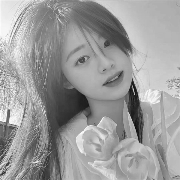女生头像真人高级黑白高清图片