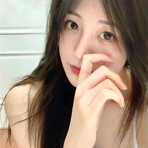 氛围感气质型头像女生简单图片