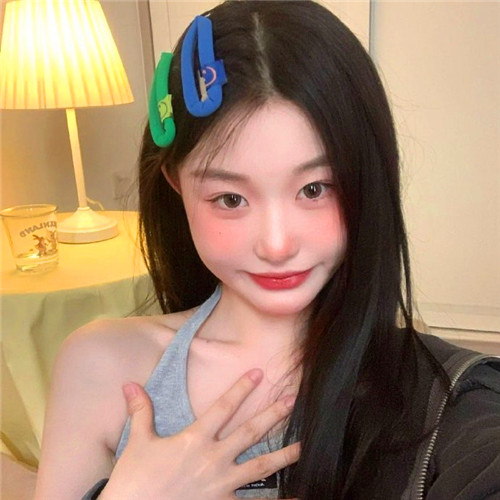 超好看的露脸女头图片