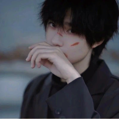 2025真人男头像图片