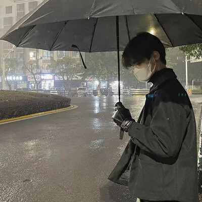 2025真人男头像图片