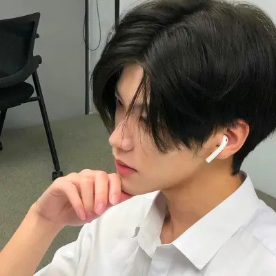 2025适合永久做男头像的图片