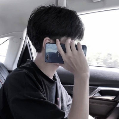 2025最新男生头像图片