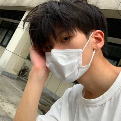 2025最新男生头像图片