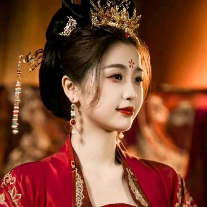 惊鸿古风红衣女生头像图片