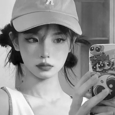 可爱黑白女头图片