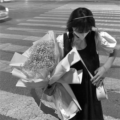 头象图片女黑白真人可爱