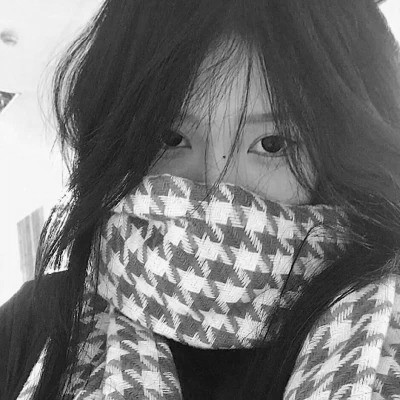 头象图片女黑白真人可爱