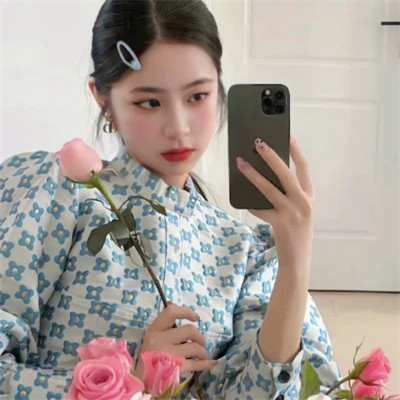 阳光可爱女生头像图片