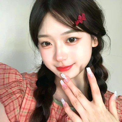 阳光可爱女生头像图片