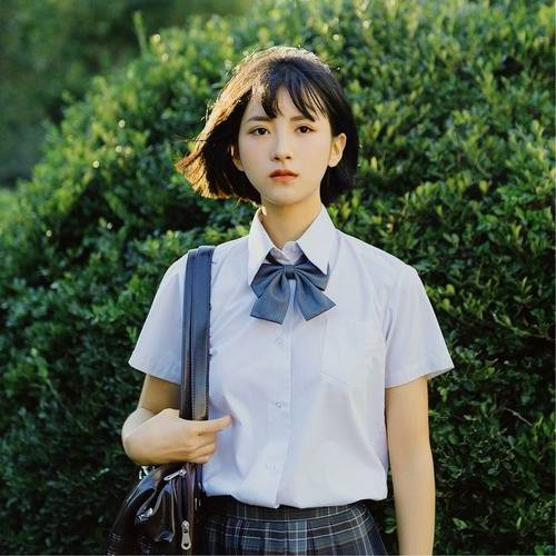 2025阳光正能量的头像