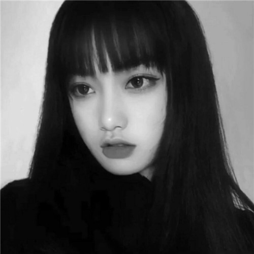 女生冷酷无情霸气黑白头像图片