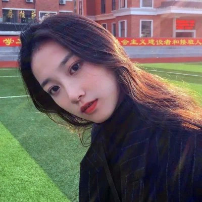 2025最火爆微信头像女生可爱真人图片