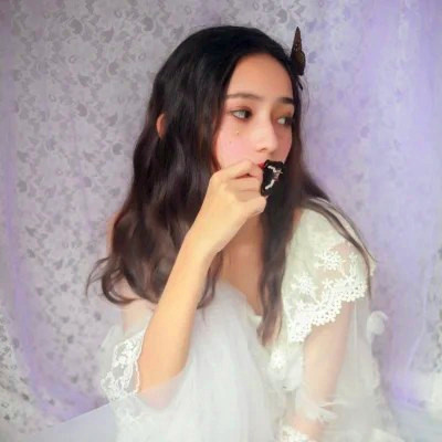 2025最火爆微信头像女生可爱真人图片