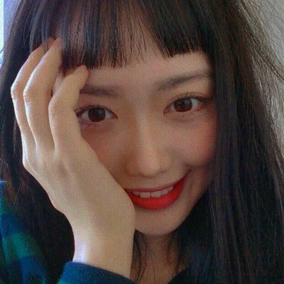 2025最火爆微信头像女生可爱真人图片