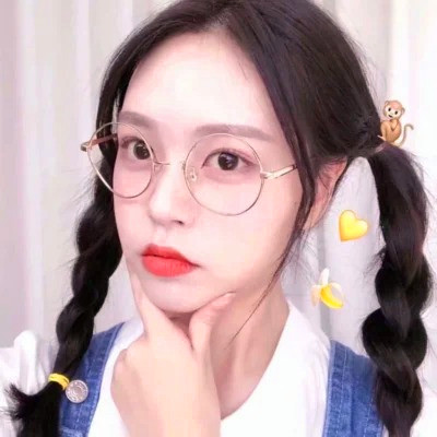 2025最火爆微信头像女生可爱真人图片
