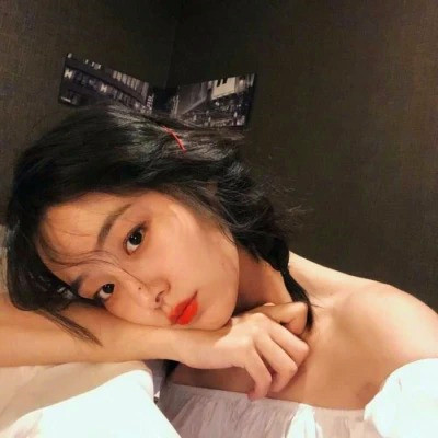 2025最火爆微信头像女生可爱真人图片