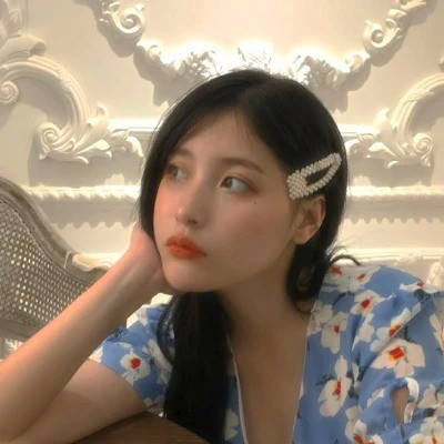 2025最火爆微信头像女生可爱真人图片