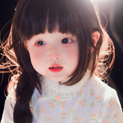 2025年超可爱小孩头像图片