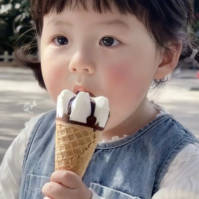 2025最火可爱搞怪萌娃头像图片