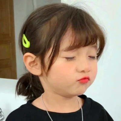 2025最潮最火小孩头像图片