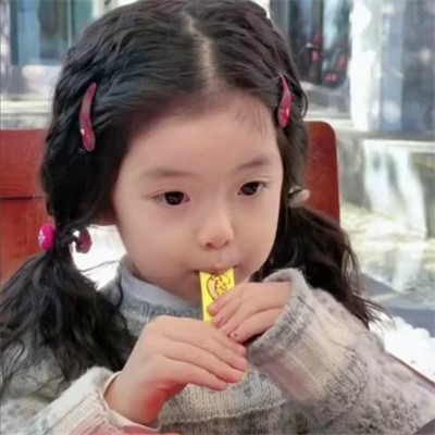2025最潮最火小孩头像图片